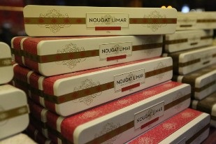 Nougat Display